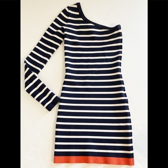 BCBG MAXAZRIA Navy Striped One Shoulder Long Sleeve Bodycon Dress Sz XS - Picture 1 of 8